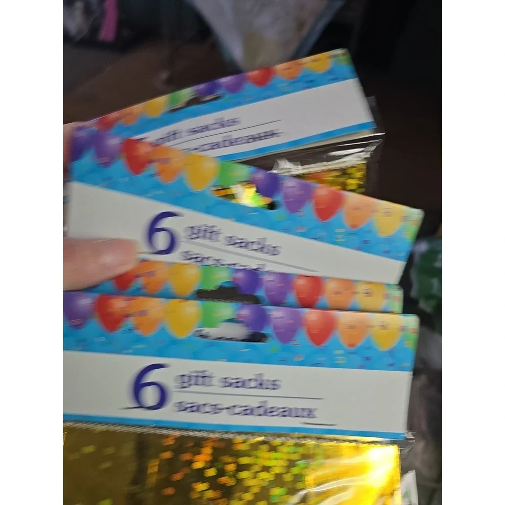 Party Bags Gift Sacks w/ Star Cut Out * Shiny Gold Sparkle 6 Count Bags Lot Of 4